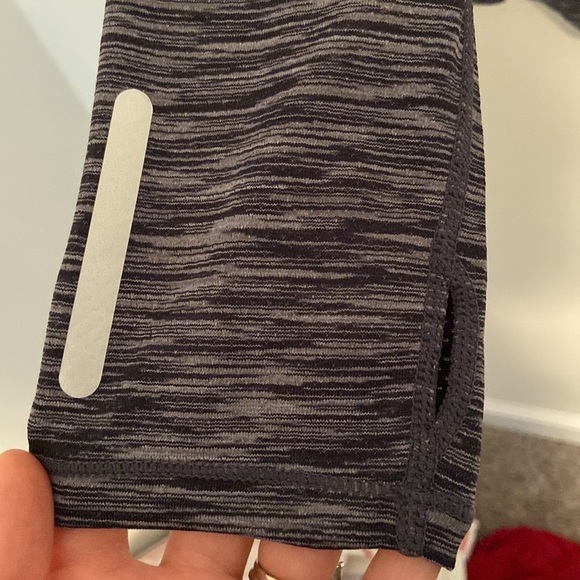 ZYIA Active charcoal split back long sleeve T XXL NWT - Picture 4 of 5